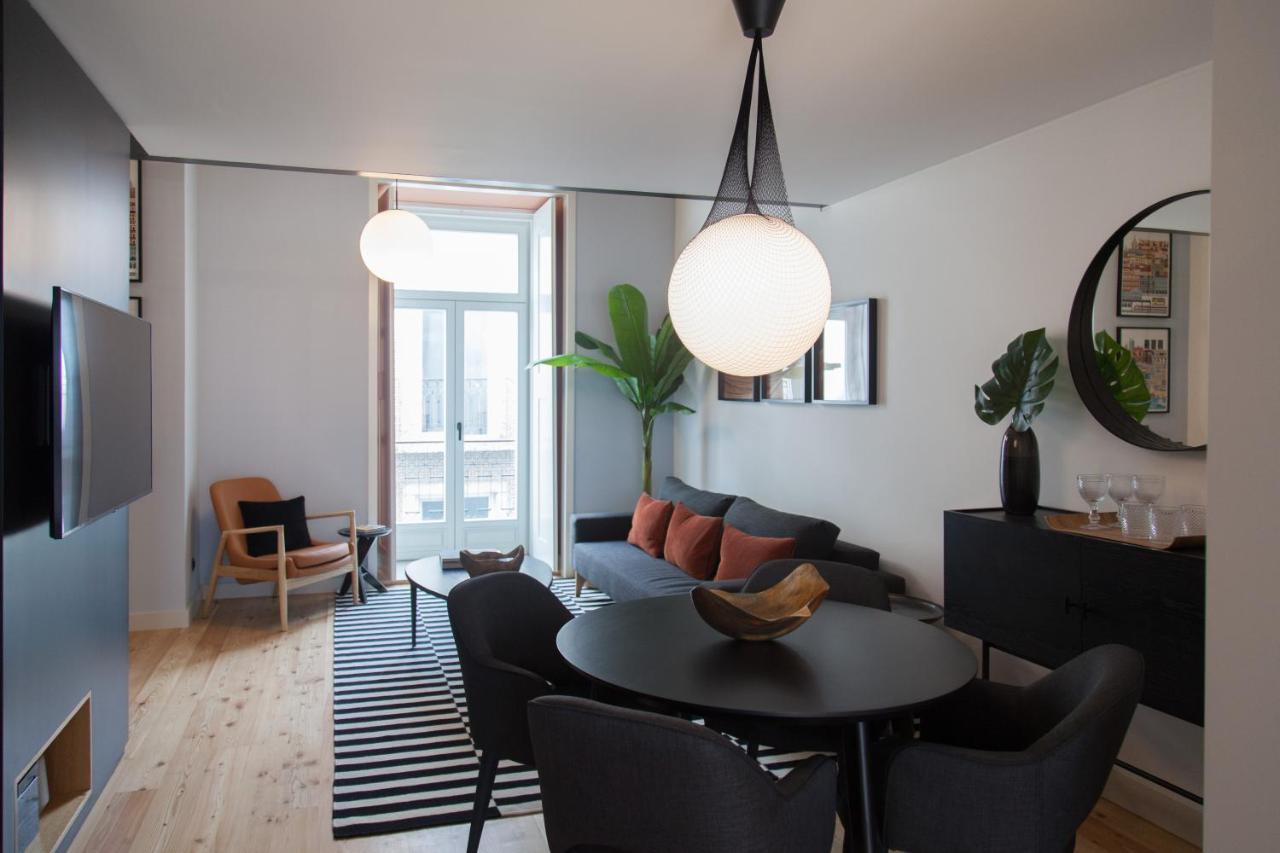 Flh Intendente Elegant Mezzanine With Balcony 리스본 외부 사진