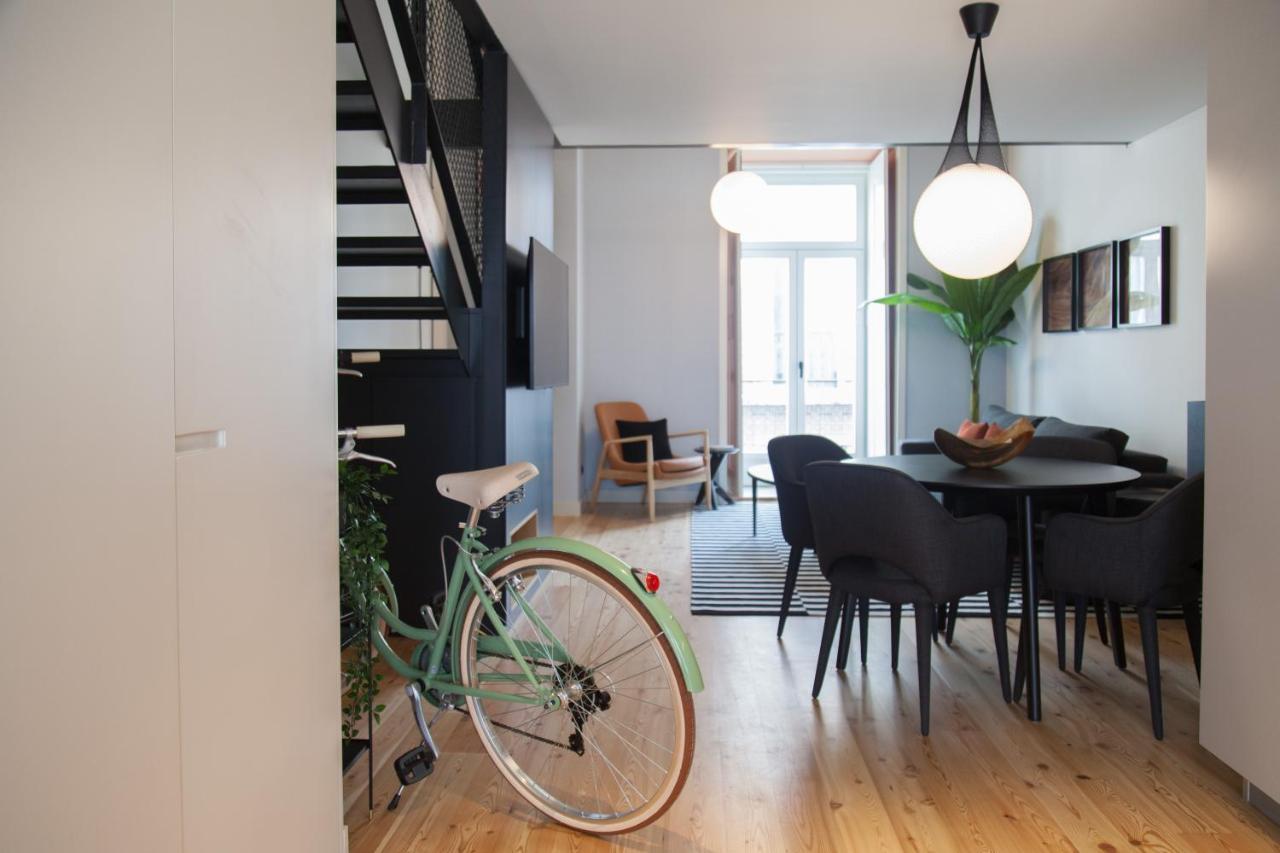 Flh Intendente Elegant Mezzanine With Balcony 리스본 외부 사진